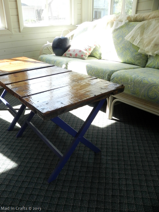 upcycled-crate-coffee-table_thumb1