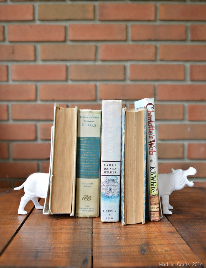 Plastic Animal Bookends