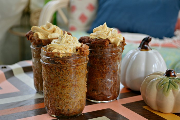 Pumpkin bread with pumpkin butter