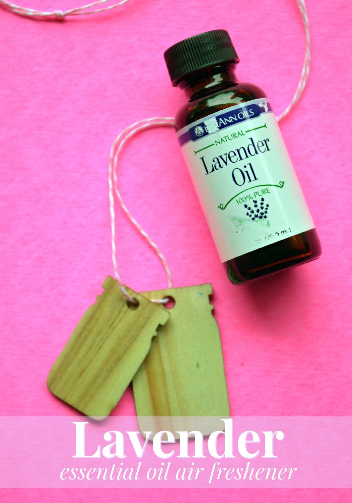 THE EASIEST WAY TO MAKE ESSENTIAL OIL AIR FRESHENERS