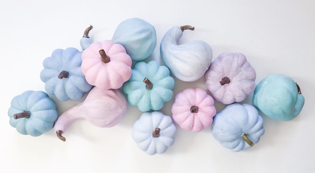 20 PRETTY PAINTED PUMPKINS