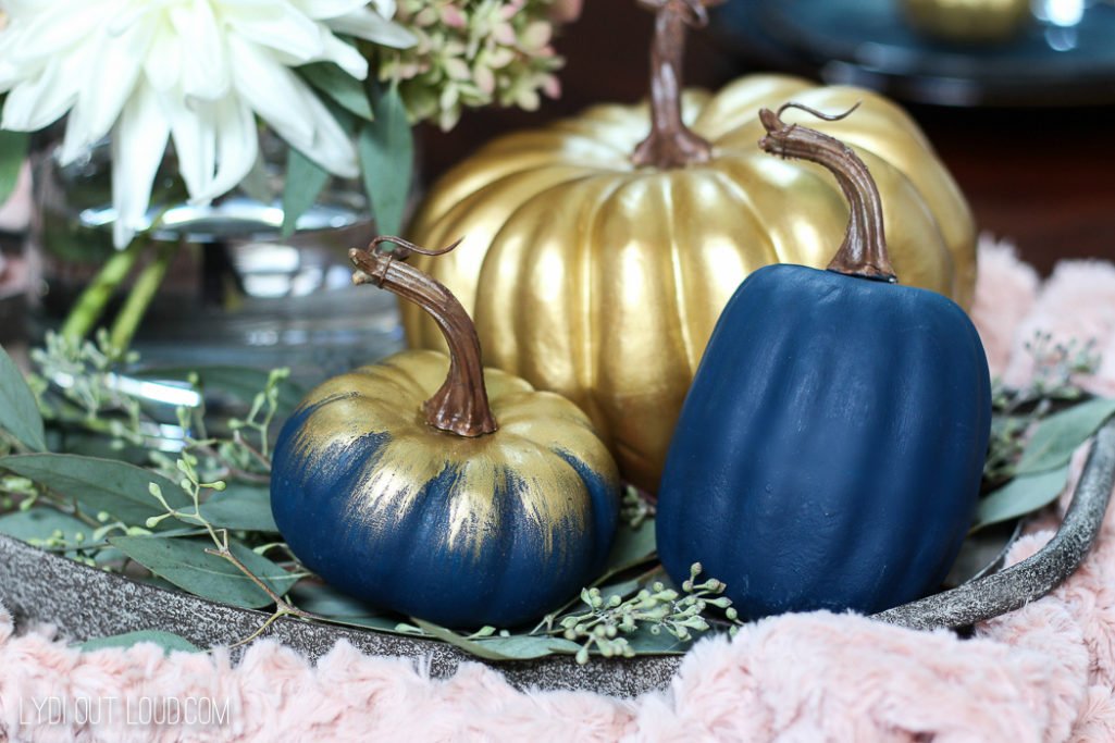 20 PRETTY PAINTED PUMPKINS - Mad in Crafts