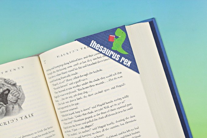 PRINTABLE CORNER BOOKMARKS FOR BOOK LOVERS
