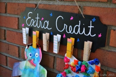 CHALKBOARD AND CLOTHESPIN TEACHER GIFT