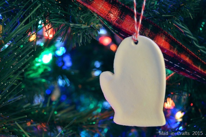 CORNSTARCH DOUGH ORNAMENTS