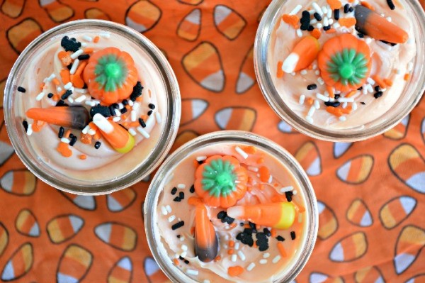 Halloween Funfetti Cupcakes In A Jar Halloween Mad In Crafts 7150