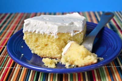 THE EASIEST TRES LECHES CAKE