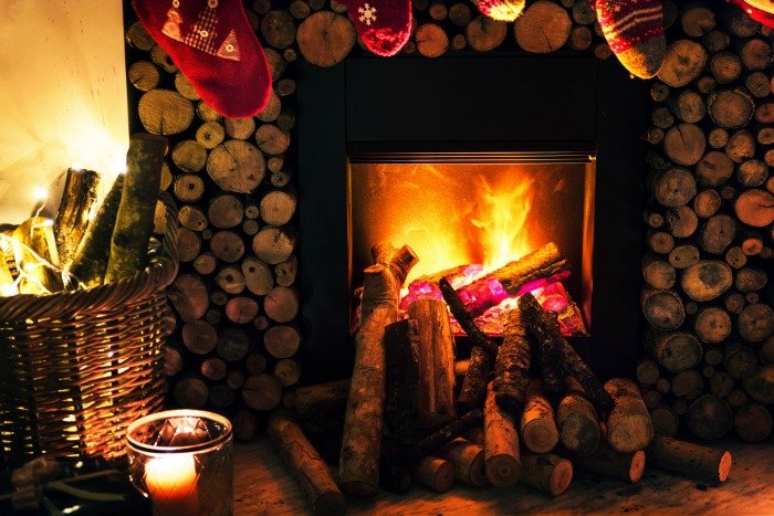 Where To Find Fireplace And Ambient Christmas Videos Mad In Crafts