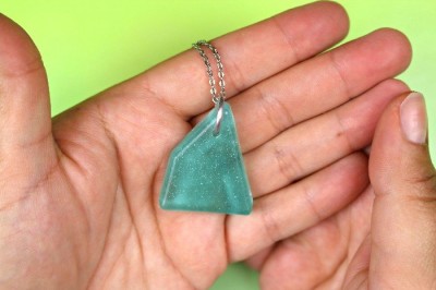 FAUX SEA GLASS JEWELRY MADE FROM RESIN