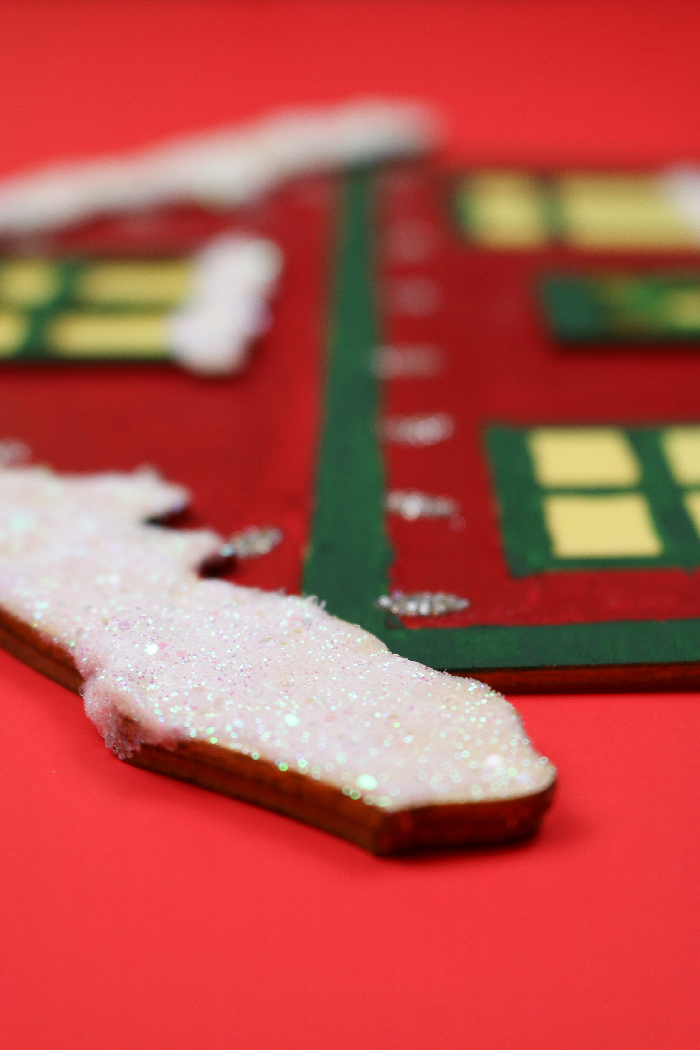 Closeup of glitter on a Christmas house